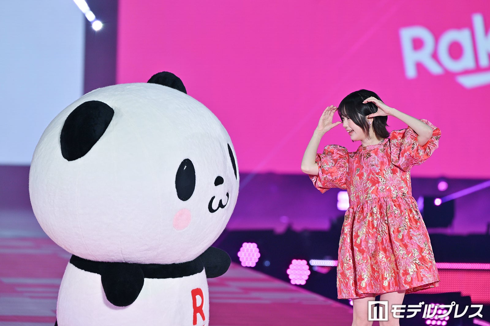 お買いものパンダ、なえなの（C）モデルプレス