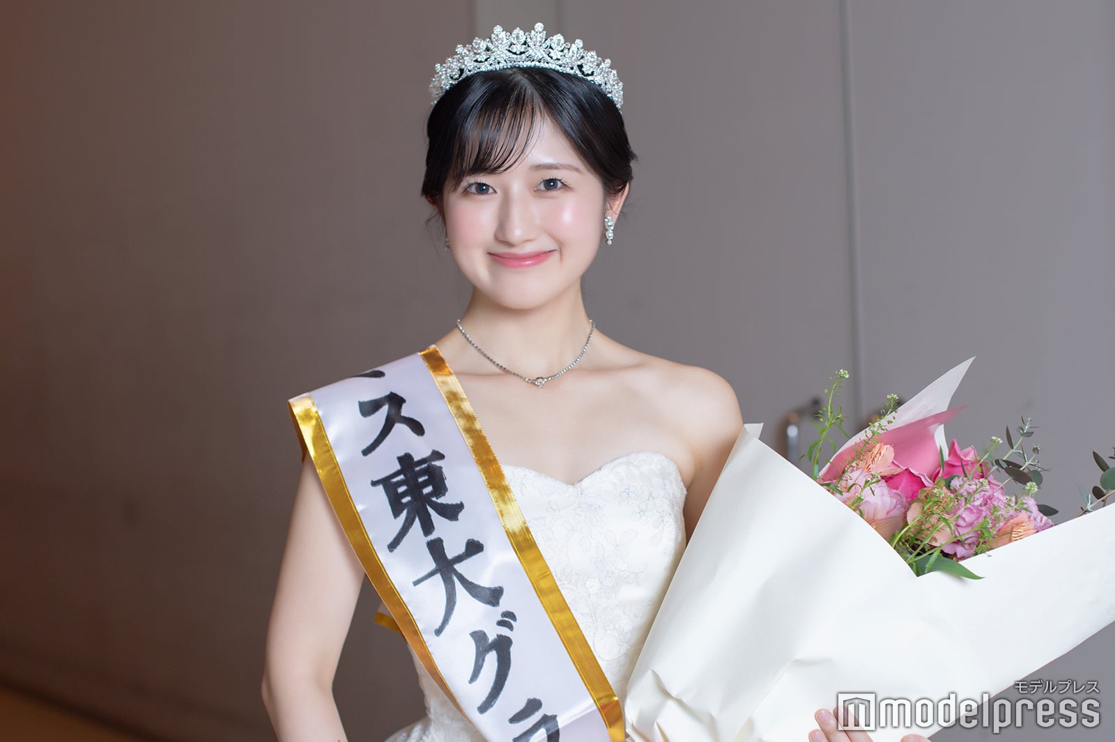 須賀ありささん（C）モデルプレス