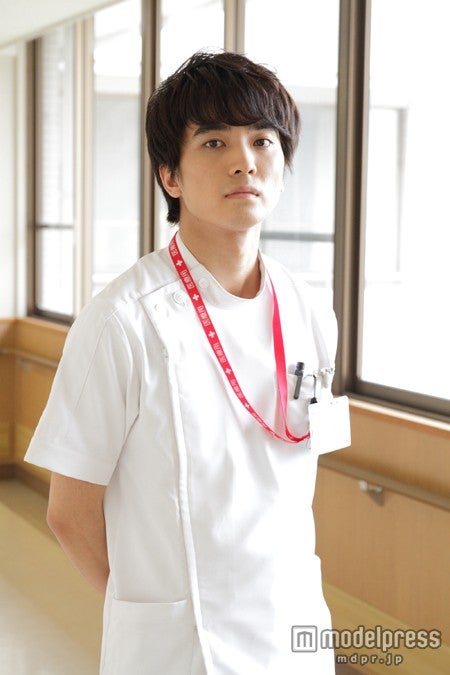 大和田健介（C）2013 エイベックス・エンタテインメント／MBS