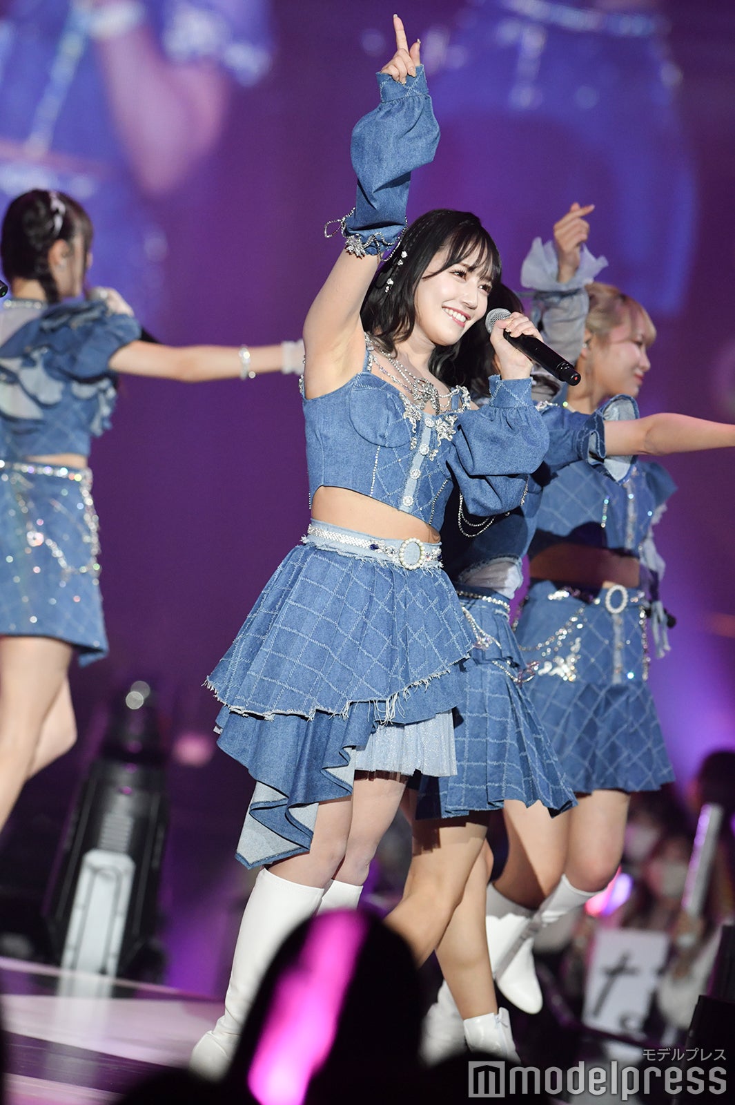 ＝LOVE（C）モデルプレス