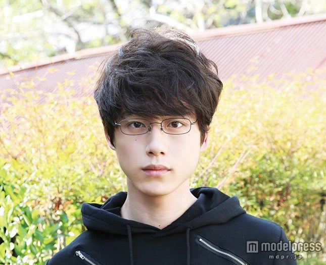 坂口健太郎（C）2016「残穢－住んではいけない部屋－」製作委員会