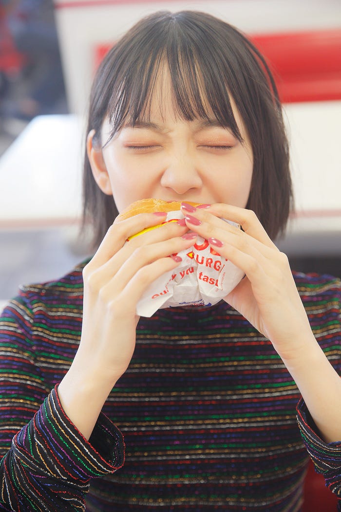 <初出し>堀未央奈1st写真集「君らしさ」/画像提供:主婦と生活社