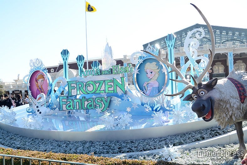 「アナとエルサのフローズンファンタジー」