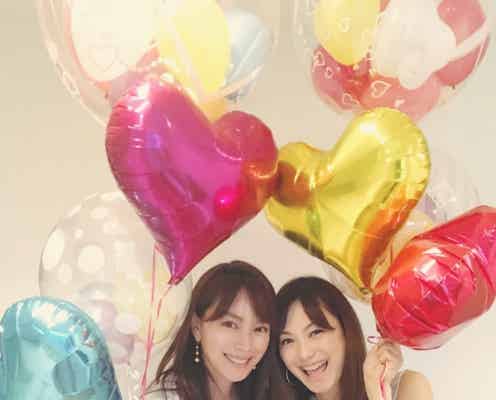 蛯原友里、双子の妹・英里と39歳バースデー「ずっと可愛い」「最強姉妹」と反響