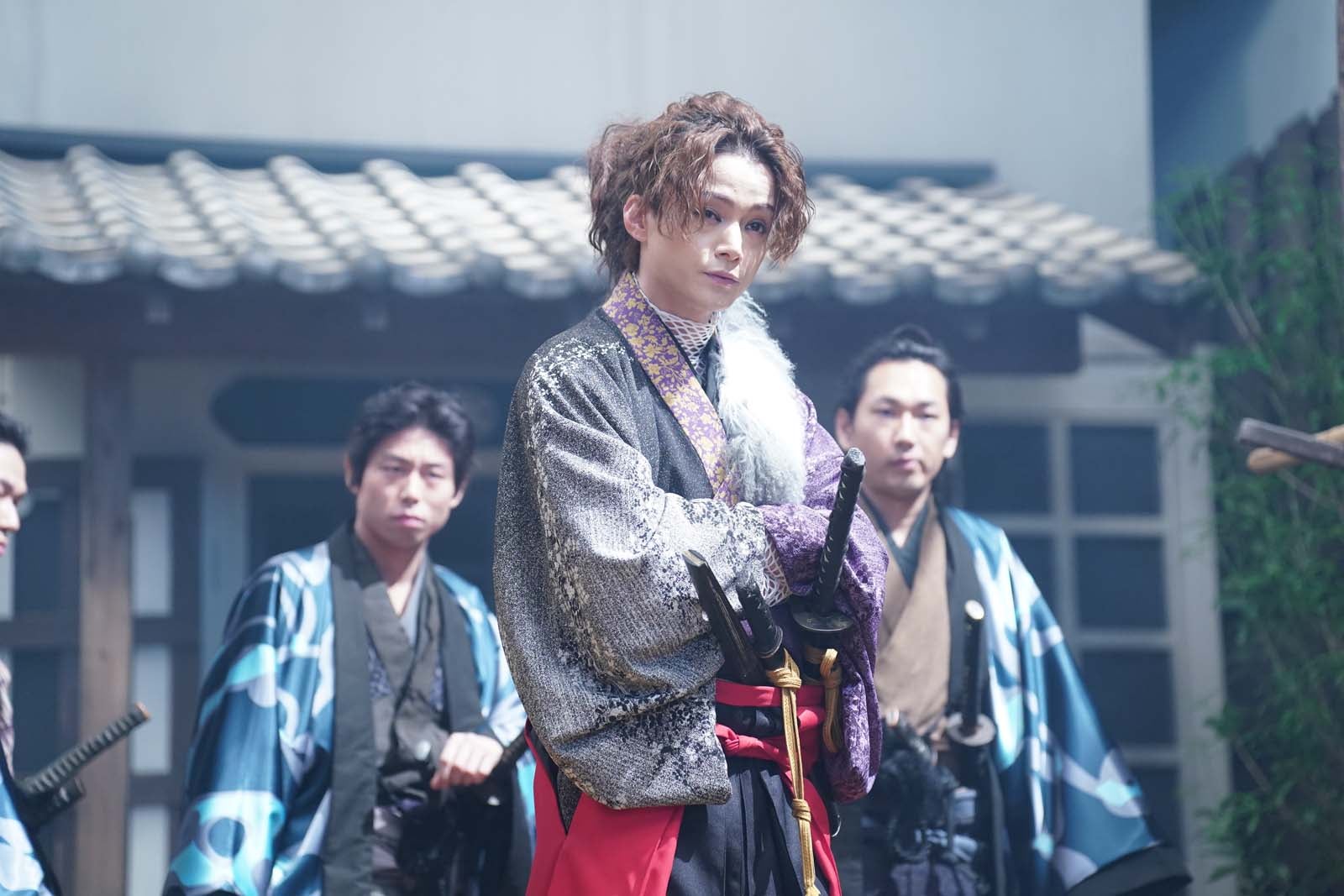 三浦涼介 直筆サイン入り写真 駿河屋 - 【買取】☆三浦涼介・渡部秀/直筆サイン、メッセージ