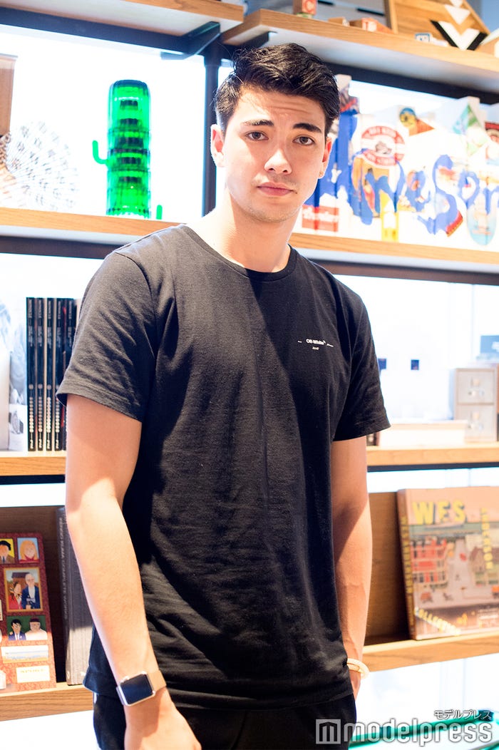 石倉ノア(C)モデルプレス