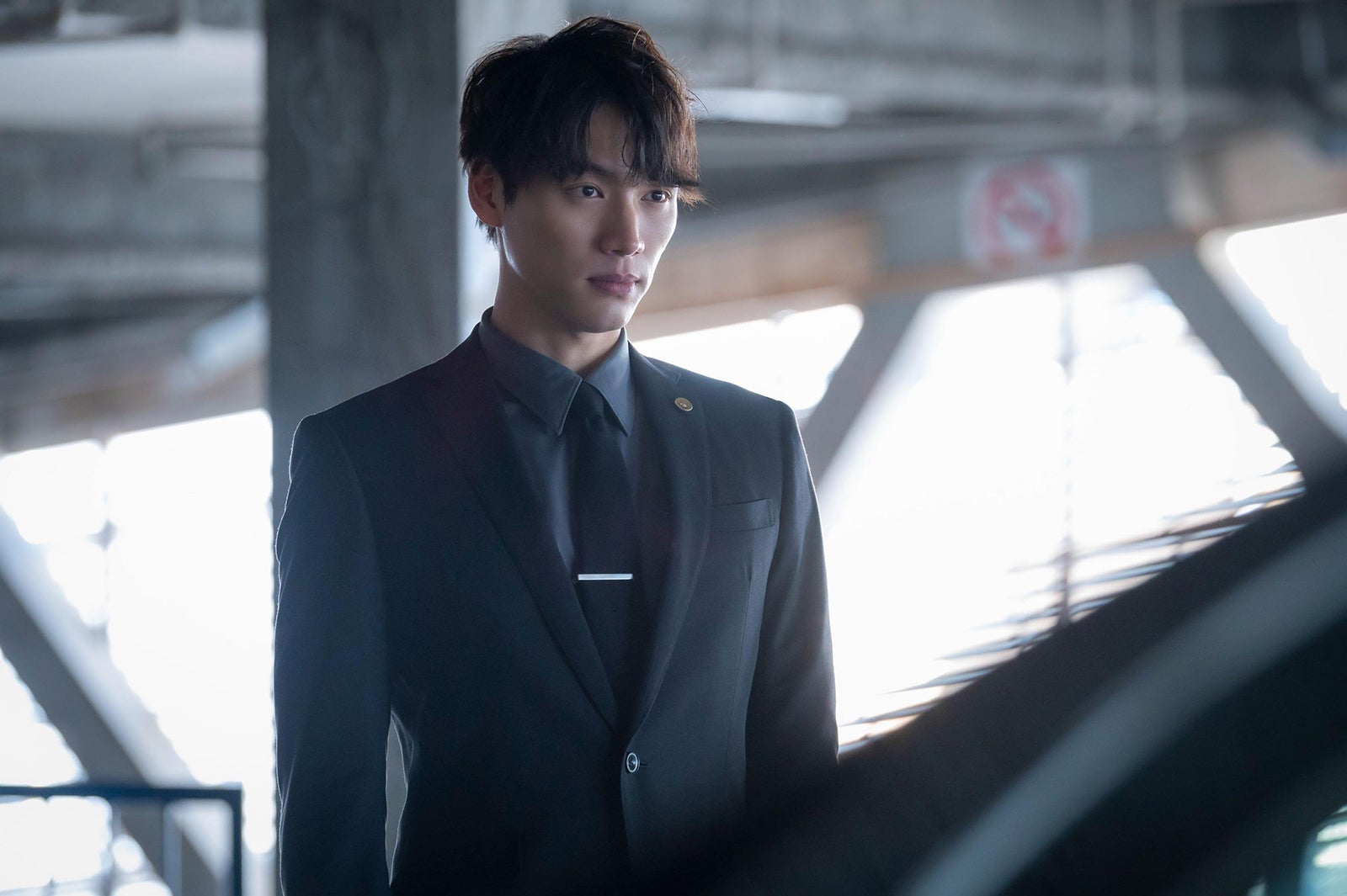 福士蒼汰「弁護士ソドム」第2話より（C）テレビ東京