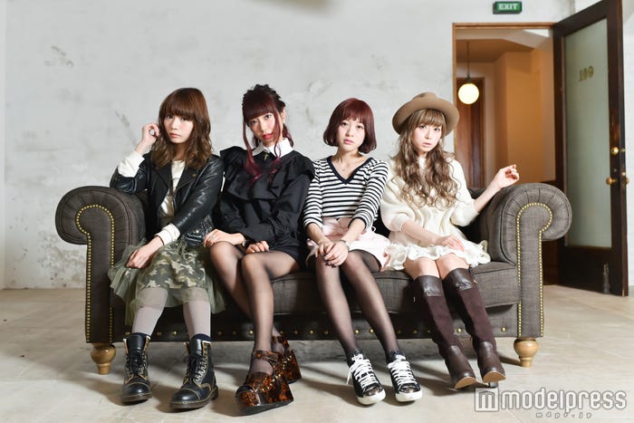 Silent Siren(左から)あいにゃん、ひなんちゅ、すぅ、ゆかるん/(C)モデルプレス