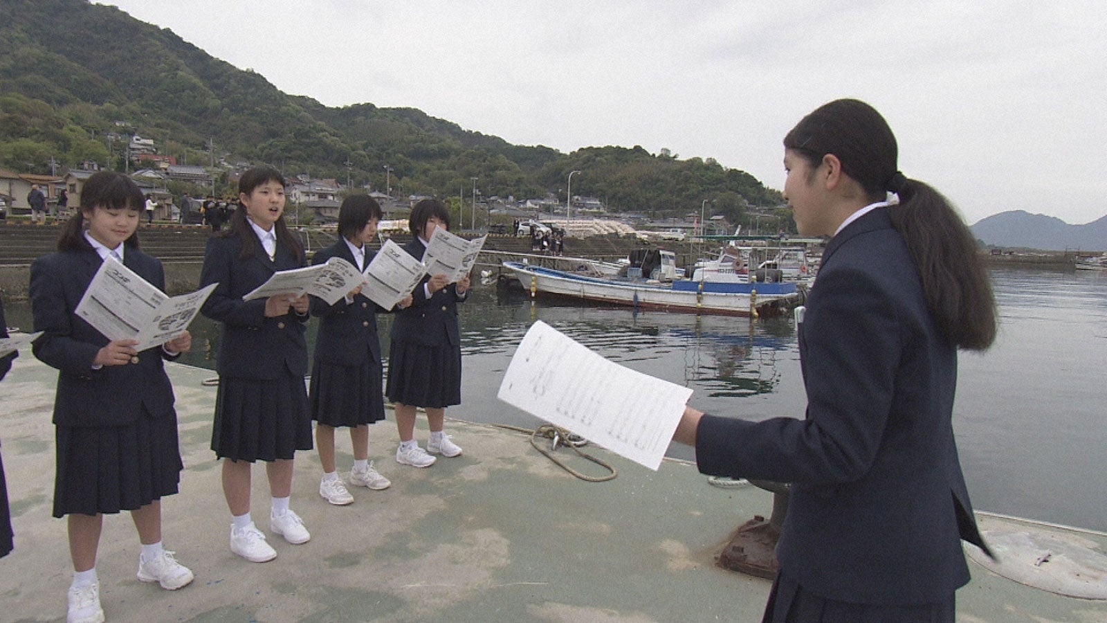 広島県・江田島市立三高中学校の合唱練習に （C）NHK