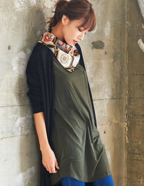 マリンドットレトロスカーフ「Re:EDIT by GALSTAR」1,298円（税込）／画像提供：Re:EDIT by GALSTAR