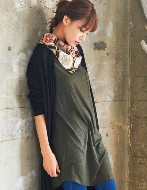 マリンドットレトロスカーフ「Re:EDIT by GALSTAR」1,298円(税込)/画像提供:Re:EDIT by GALSTAR