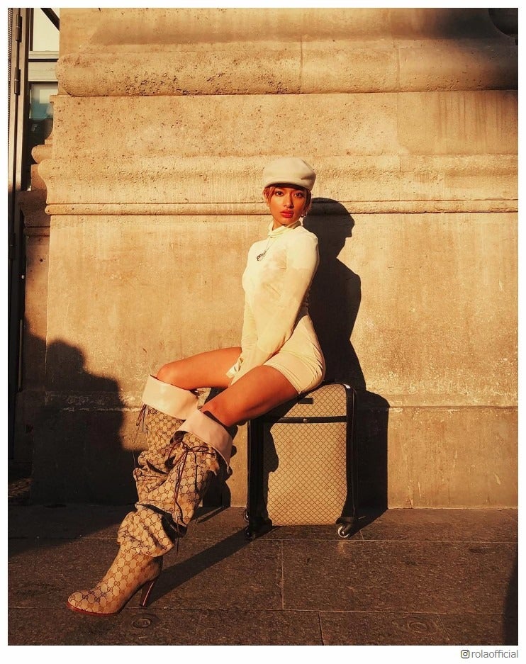 ローラ、タイトなミニワンピで美脚あらわ「SEXY」「スタイル抜群」と絶賛の声