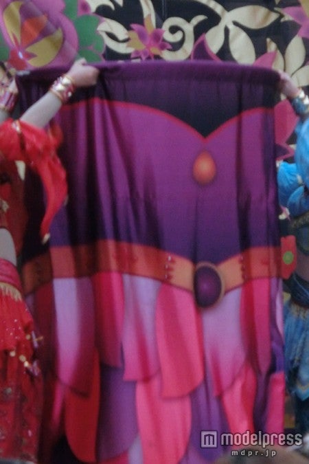 魔法の祭典「スプリングタイム・サプライズ」／ミニーの早着替え