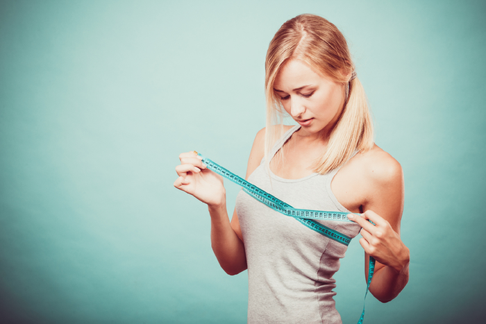 貧乳の原因とは 正しい下着の付け方や貧乳改善方法を紹介 モデルプレス 貧乳の原因とは 正しい下着の付け方や貧乳改善方法を紹介 モデルプレス