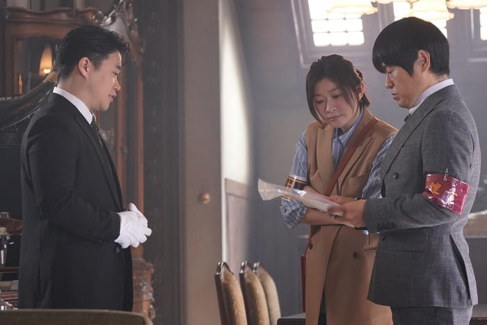 矢本悠馬、篠原涼子、バカリズム「イップス」第3話より(C)フジテレビ