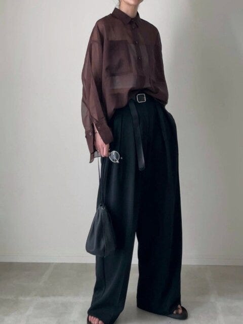 黒パンツ コーデ 黒パンツコーデ2