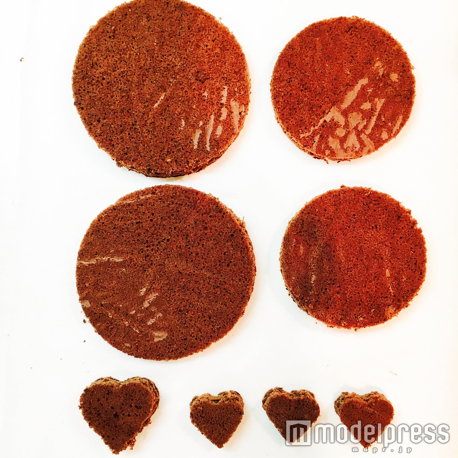 形作りをして…／画像提供：柏原歩