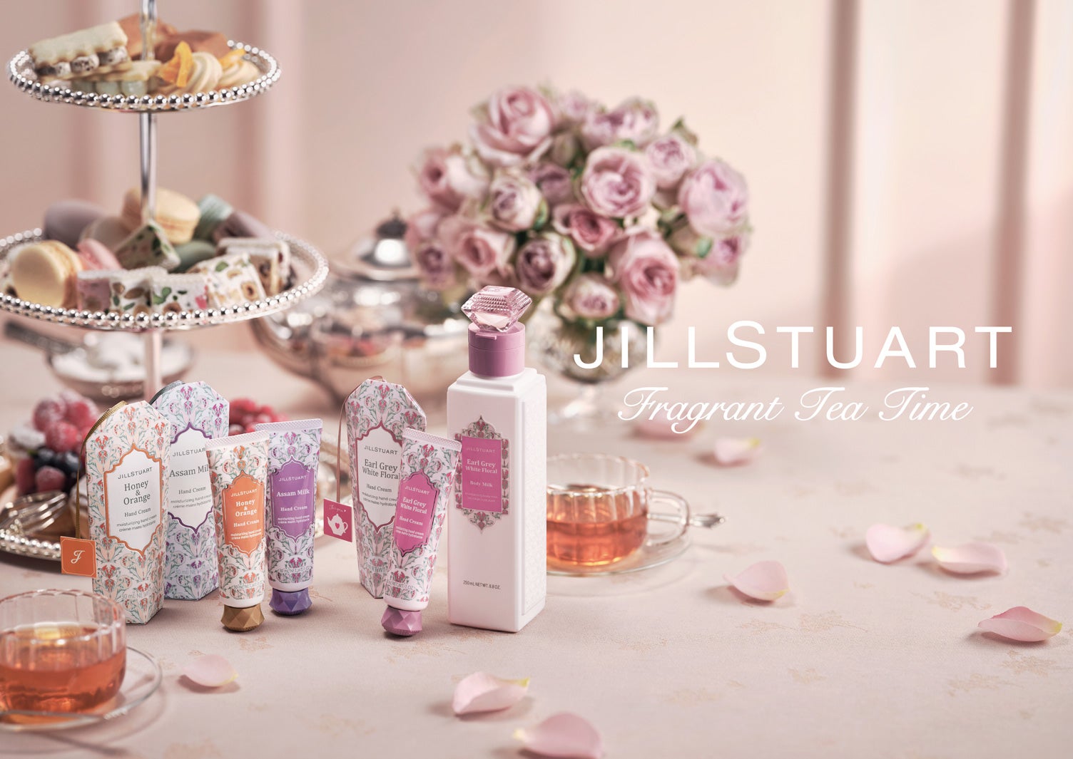 「ボディミルク　アールグレイ ホワイトフローラル」「ハンドクリーム」メインビジュアル（C）JILL STUART Beauty