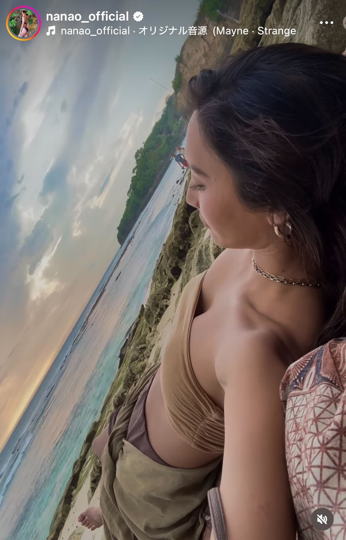 菜々緒Instagramより