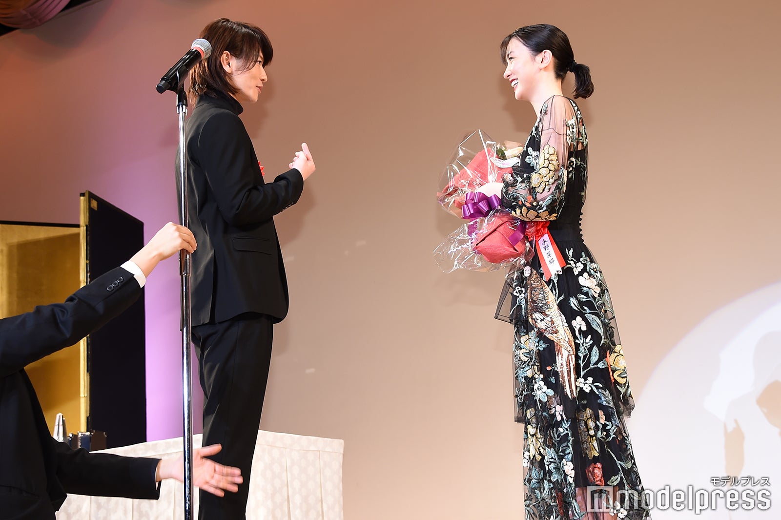 佐藤健、永野芽郁（C）モデルプレス