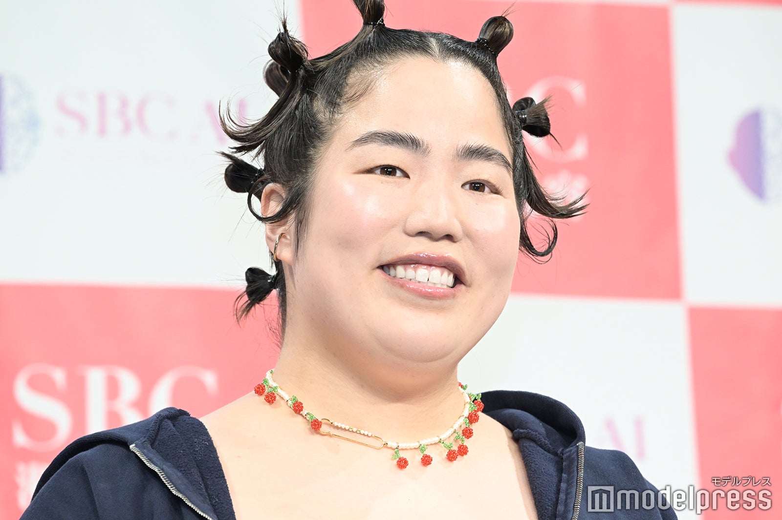 ゆりやんレトリィバァが二重に シミュレーション体験で変身「普段セルフで」