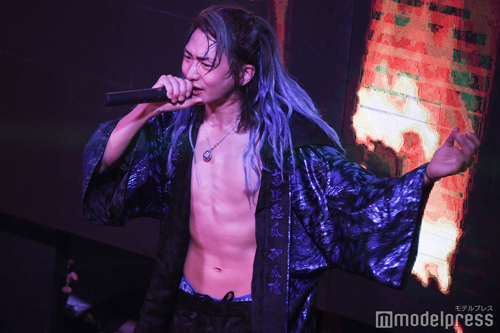 DJ社長 「レペゼン恐怖のカウントダウンライブ ～ガチで生配信～」（C）モデルプレス