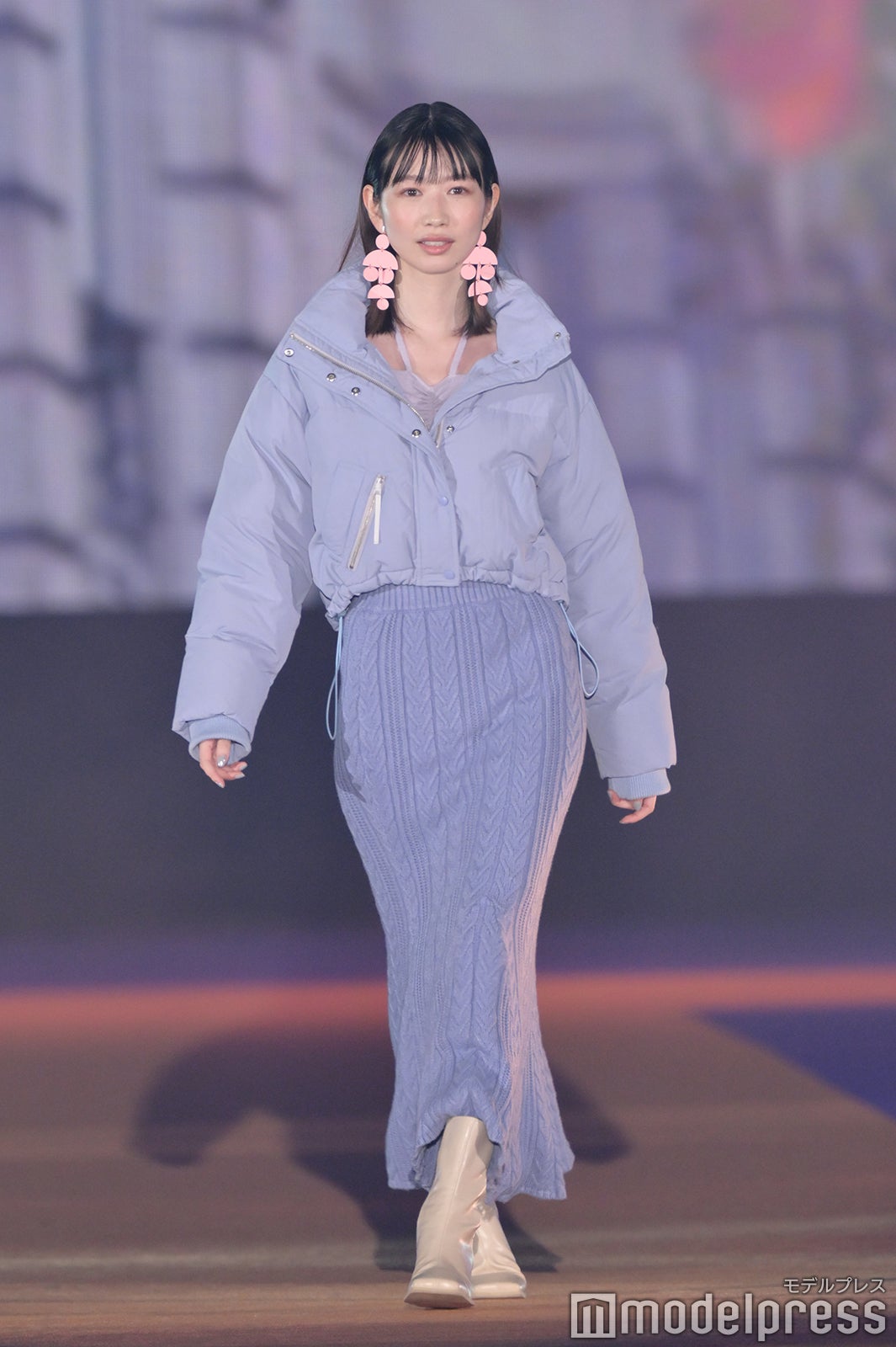 （C）モデルプレス