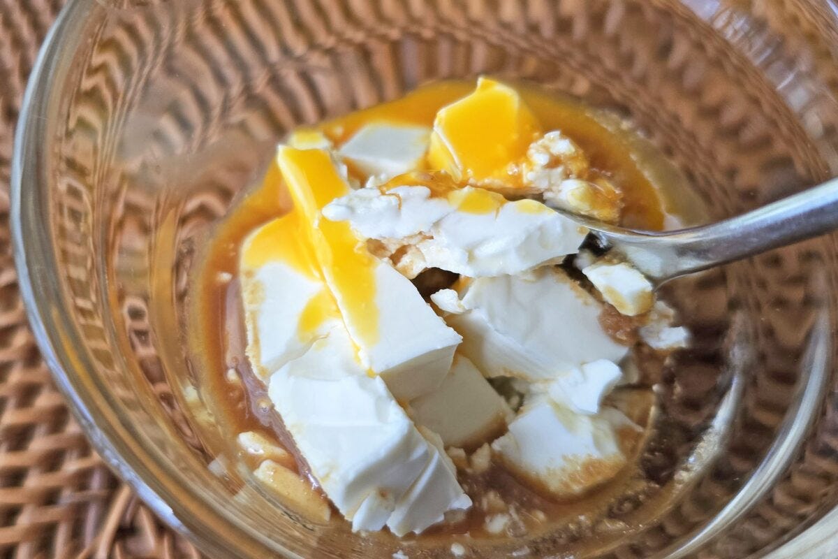 バスクチーズケーキ風トースト・クリームチーズ