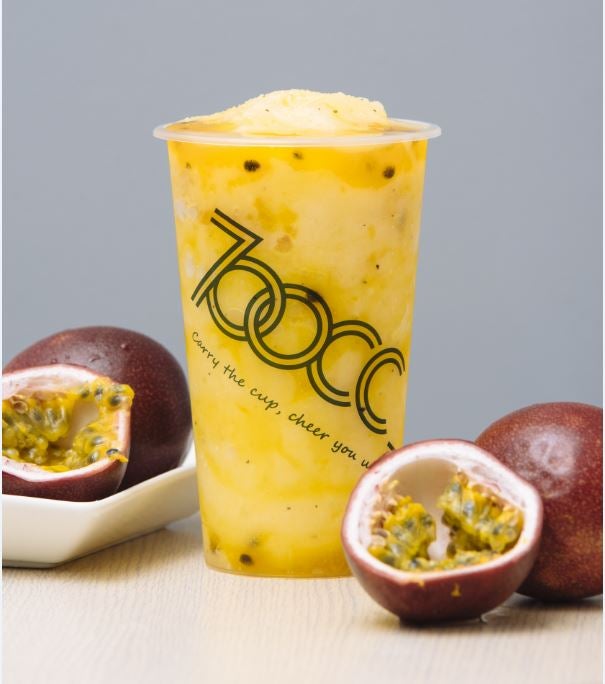 パッションフラッペ Mサイズ ￥650（税抜）／画像提供：萬福商会