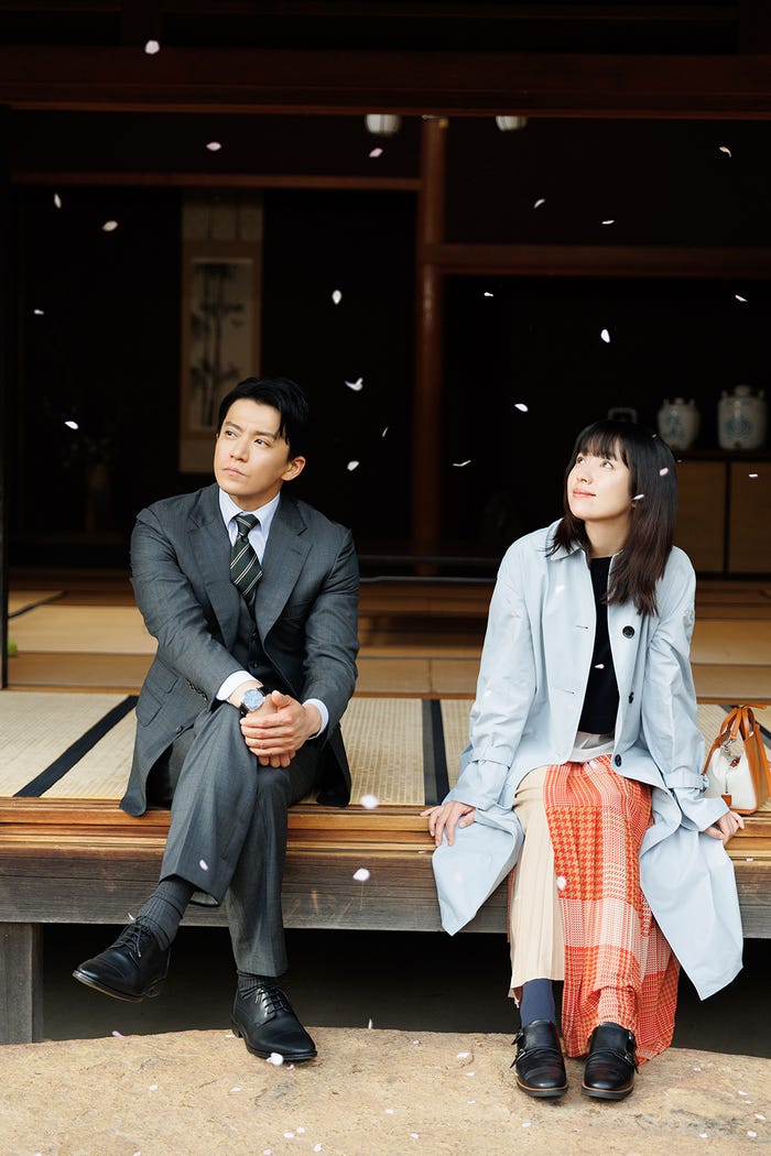 小栗旬、ハン・ヒョジュNetflixシリーズ「匿名の恋人たち」(提供写真)