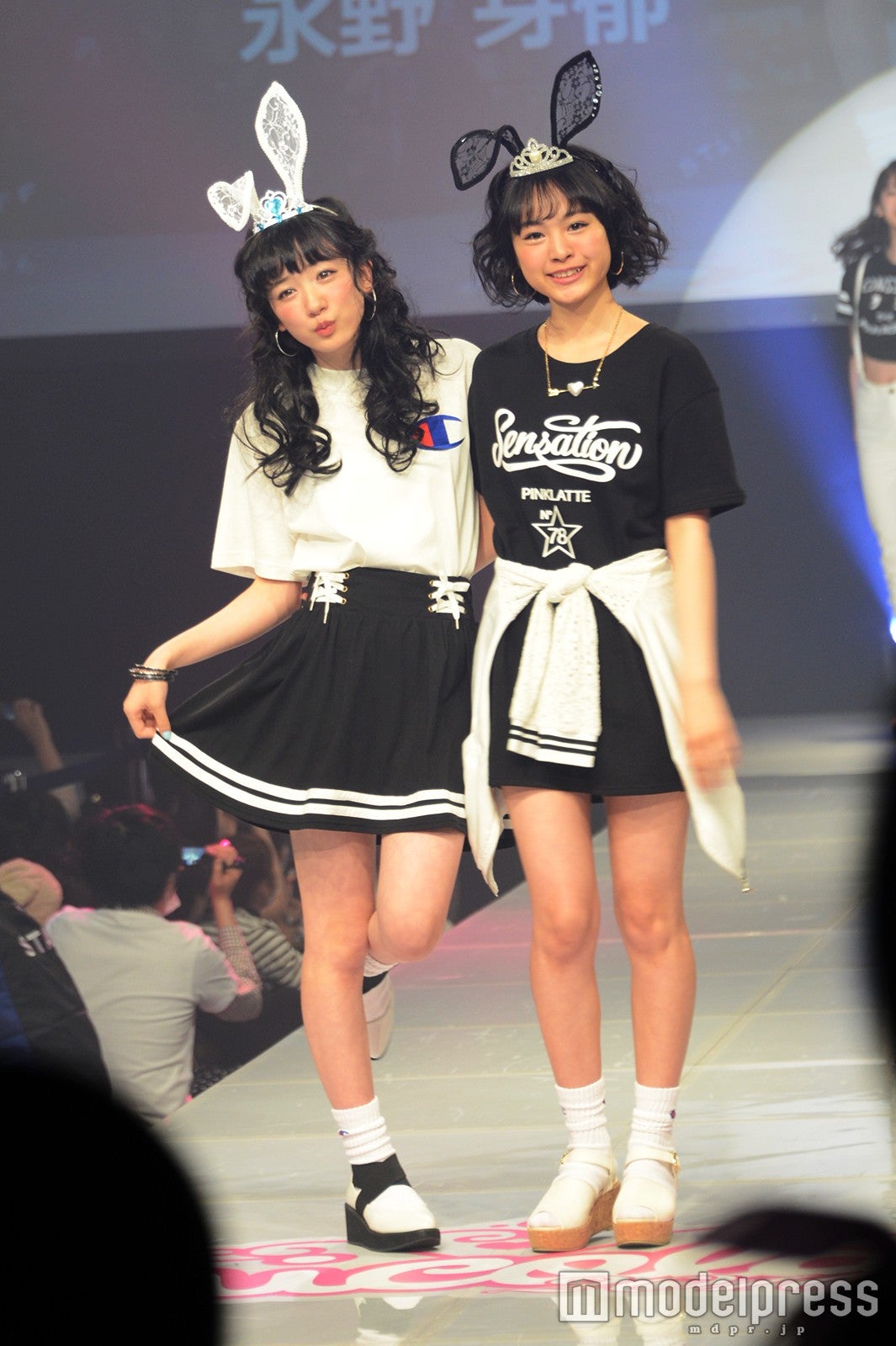 永野芽郁＆大谷凜香（C）モデルプレス