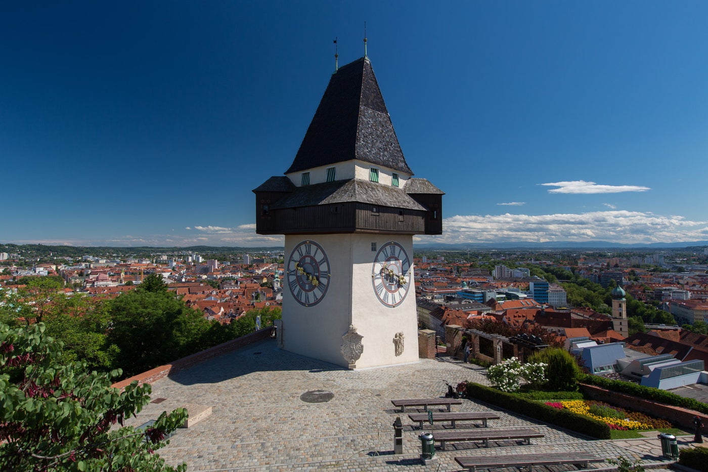 シュロスベルクの時計台（C）Graz Tourismus/ Harry Schiffer Fotograf