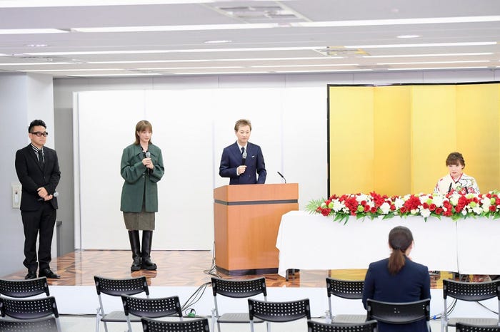 宮川大輔、本田翼、中居正広、野呂佳代(C)TBS