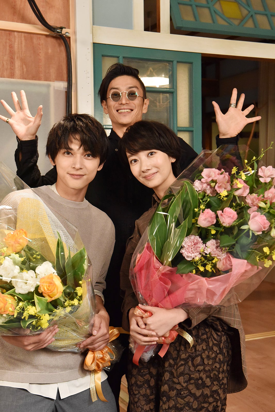 波瑠、吉沢亮、伊勢谷友介（C）NTV