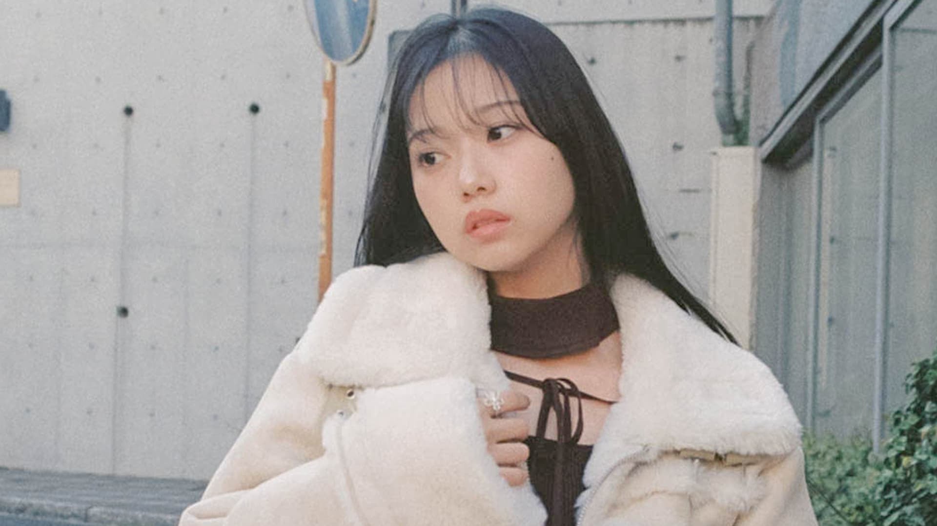 “無理してる感”を払拭できる♡ 大胆よりさりげない「肌見せコーデ」特集