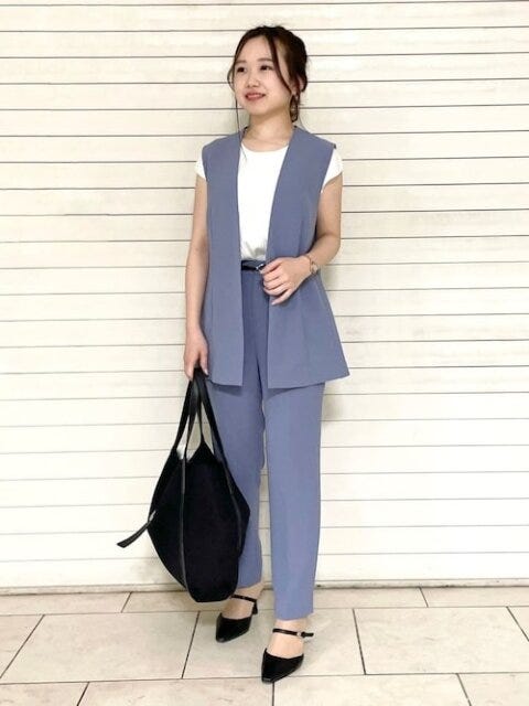 通勤コーデ　大人女子