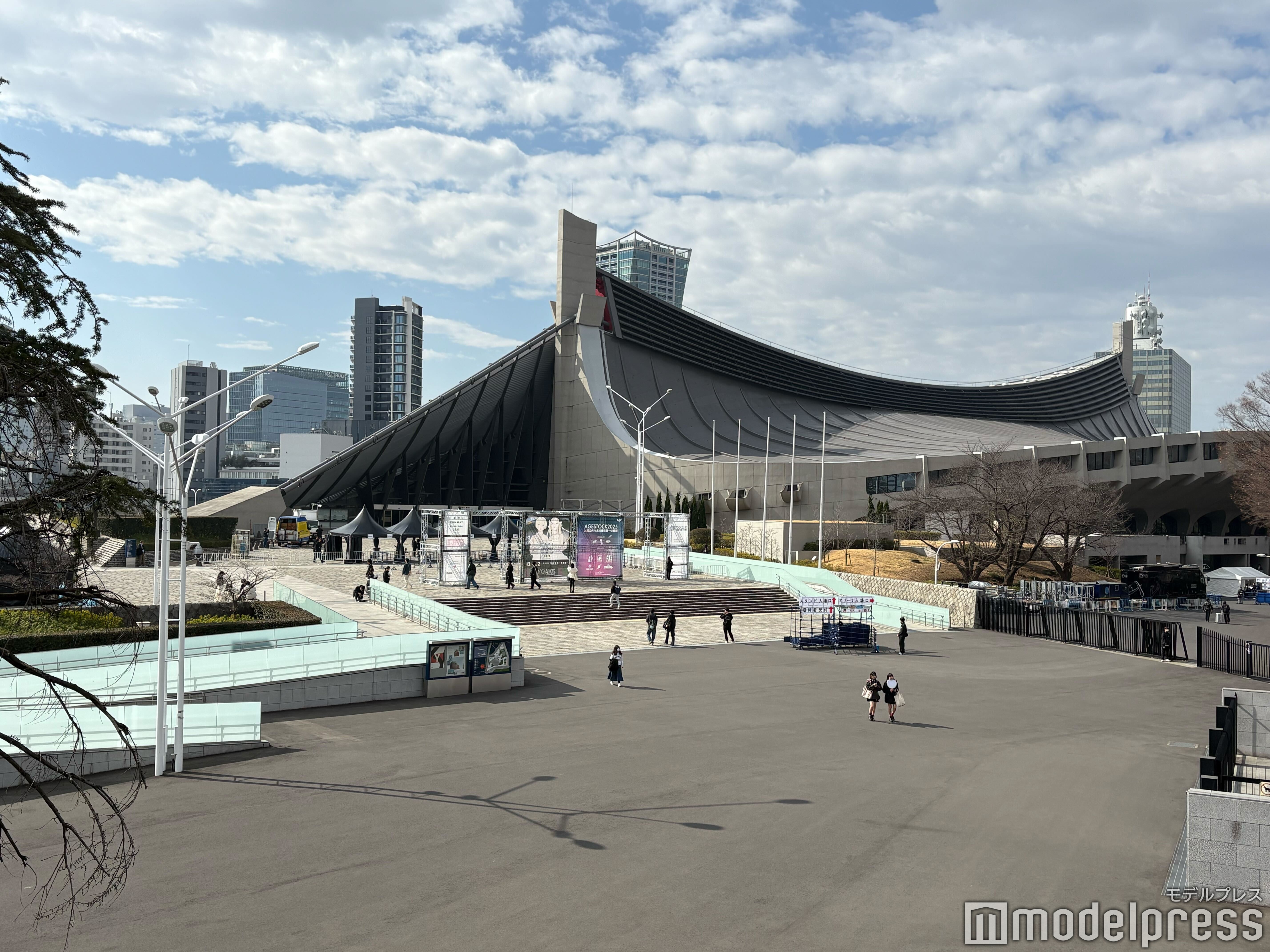 「IDOL RUNWAY COLLECTION 2025」外観（C）モデルプレス