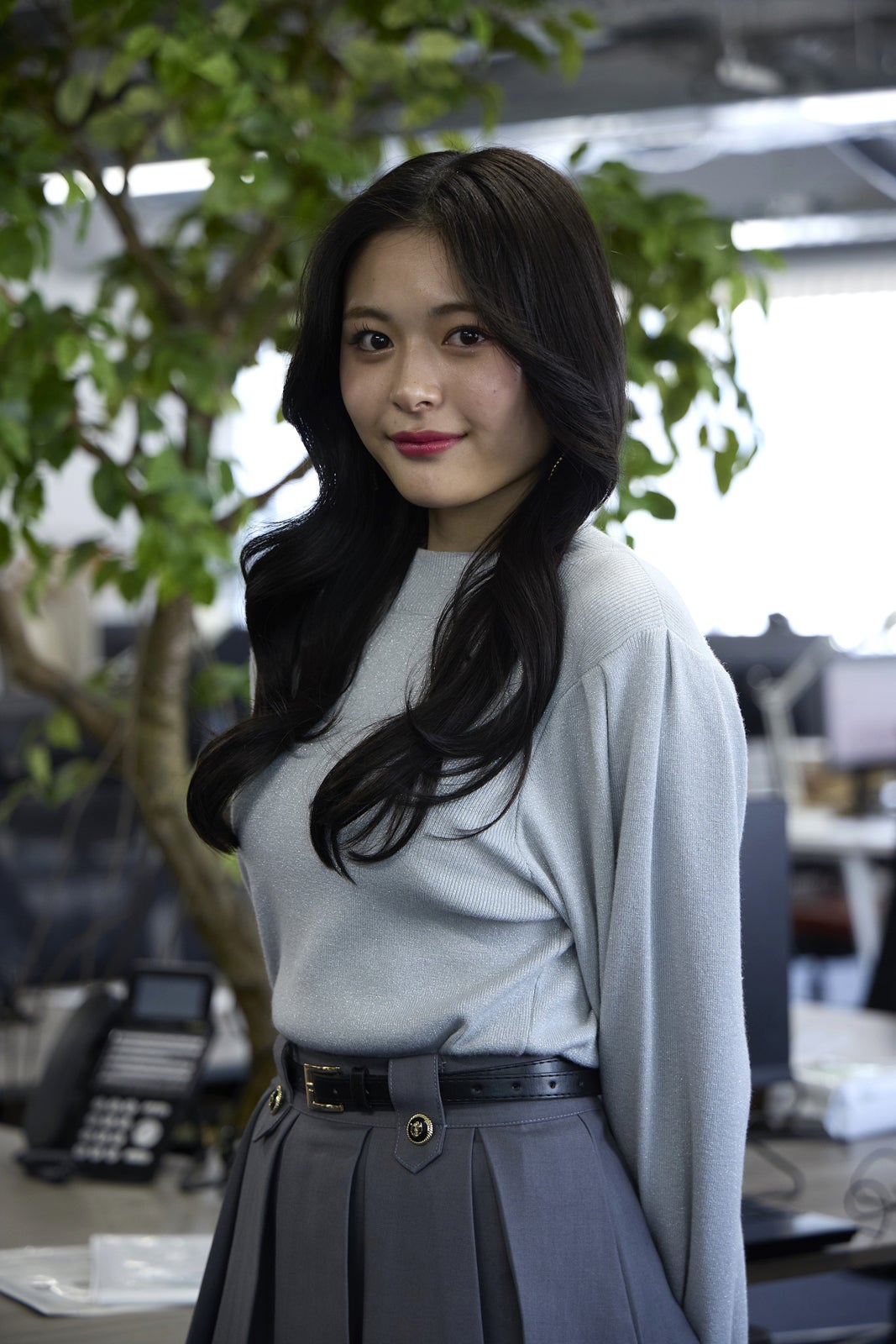 和内璃乃（C）「復讐カレシ～溺愛社長の顔にはウラがある～」製作委員会・MBS