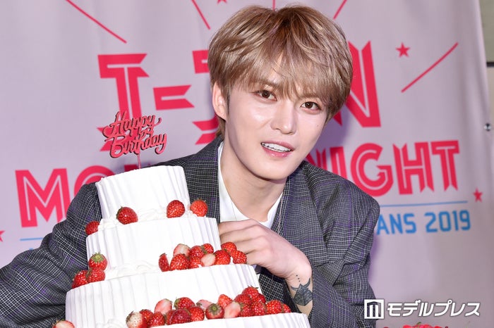 ジェジュン 33歳の誕生日当日の様子 若さの秘訣を明かす モデルプレス