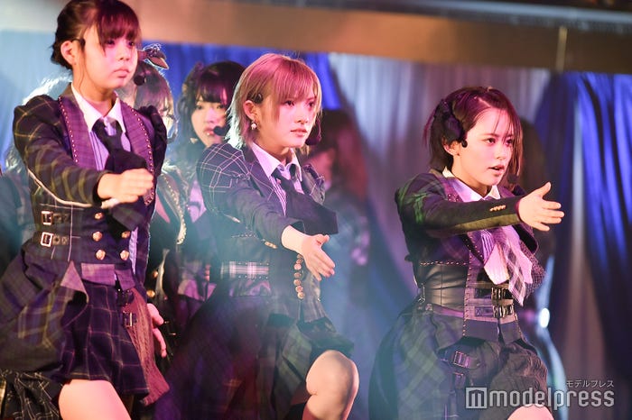 宮里莉羅、岡田奈々、濵咲友菜「AKB48 チーム4単独コンサート~友達ができた~」 (C)モデルプレス