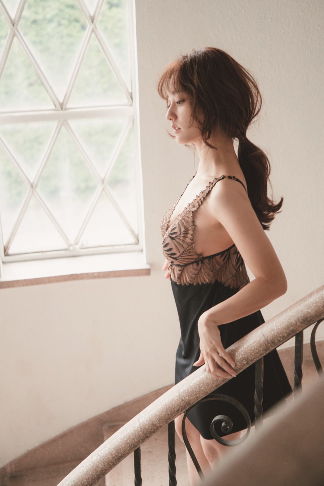 「sweet特別編集 谷まりあ写真集 You and Me」新たに公開された掲載カット（提供写真）