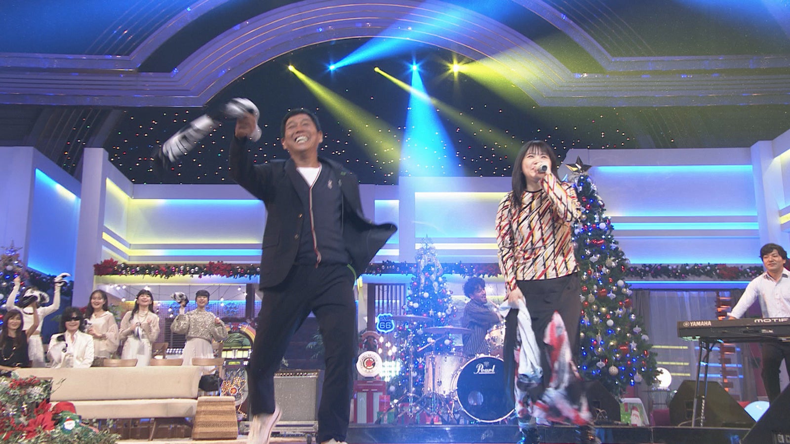 明石家さんま、吉岡聖恵（C）NHK