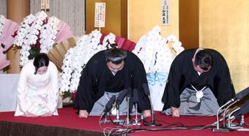 大関復帰の霧島「さらなる高みを目指して一生懸命努力」と口上で決意表明 12場所ぶりの返り咲き