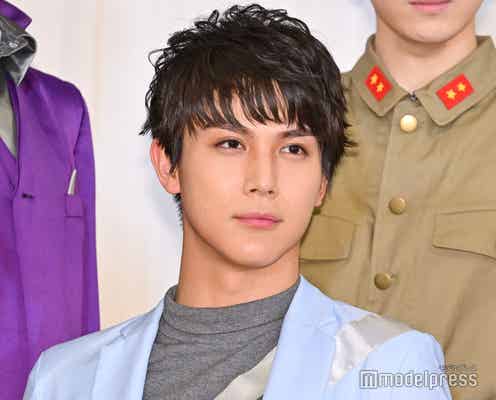 高橋海人・関口メンディーら、中川大志の舞台観劇 「95」メンバー5ショットに反響「青春」