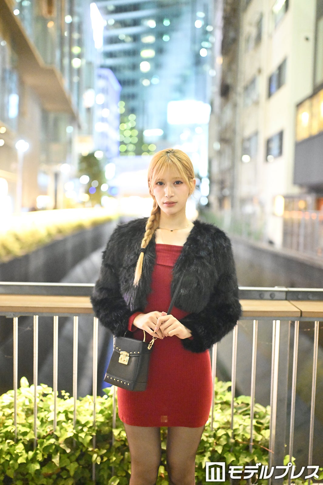 ARISA（C）モデルプレス