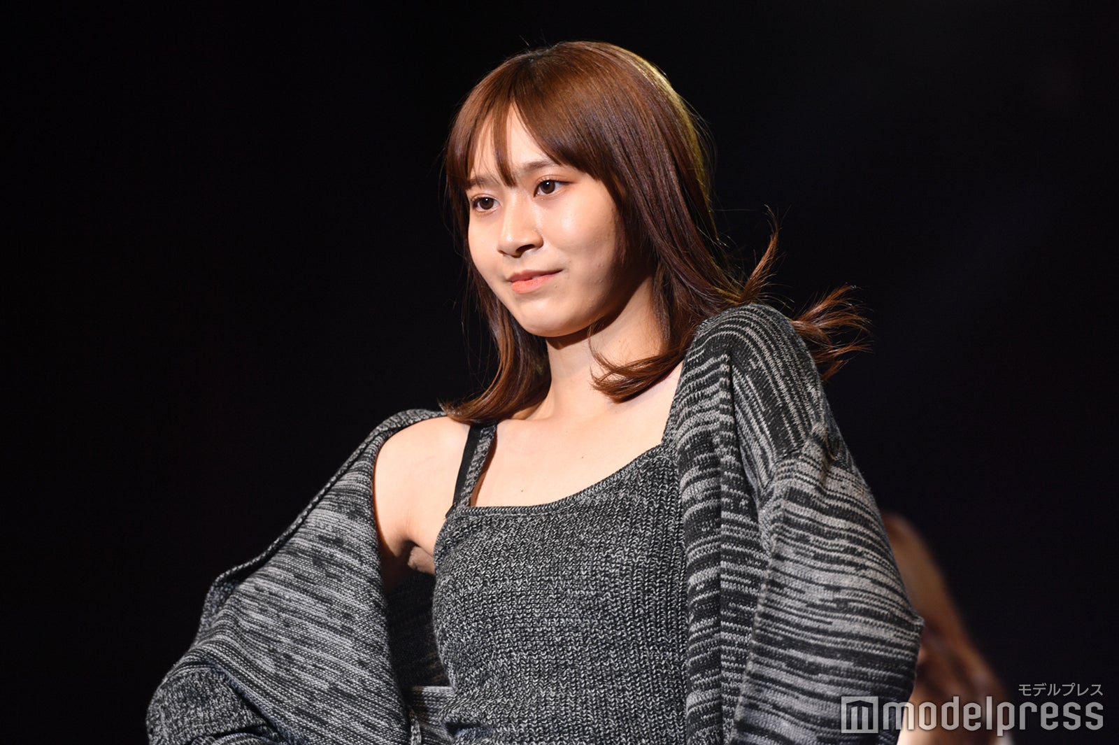 （C）モデルプレス