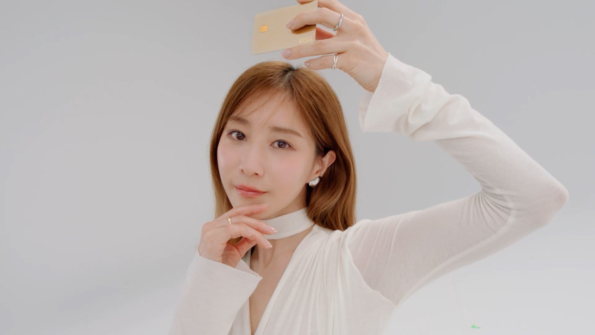 田中みな実（39）、「かわいい雨具をそろえておく」 お気に入りの傘で憂鬱な梅雨シーズンを迎える