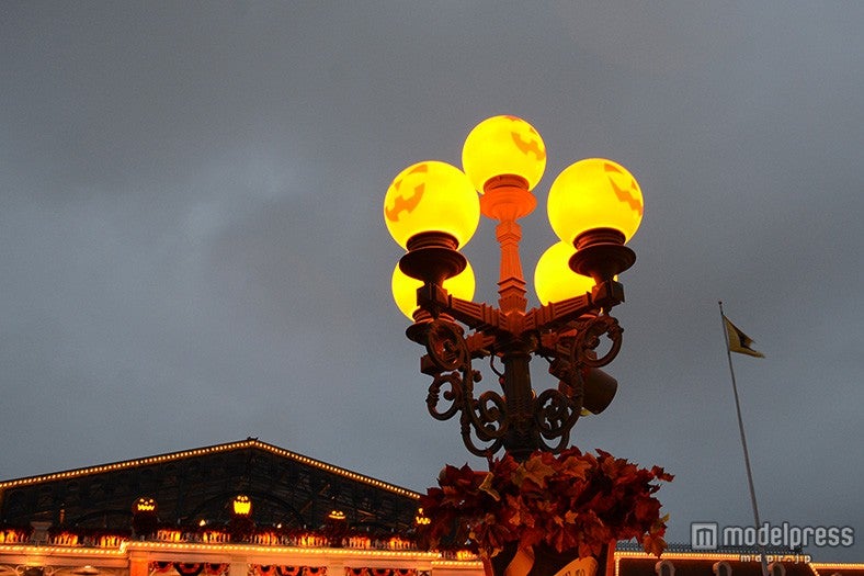 デコレーション／街頭もハロウィーン仕様