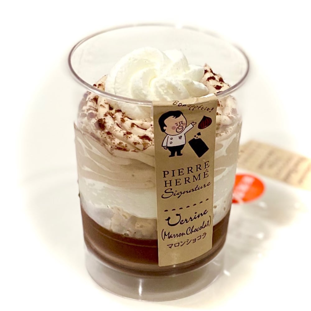 セブンイレブンスイーツのカップケーキマロンショコラの写真