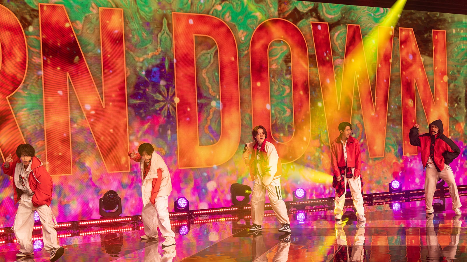 KEY TO LIT（C）Storm Labels Inc.